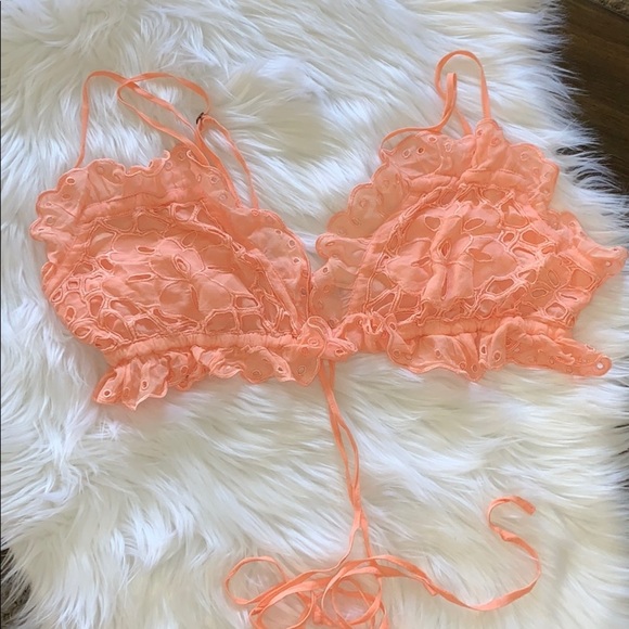 Free People Other - Free People Ruffle Eyelet Bralette, Size Large